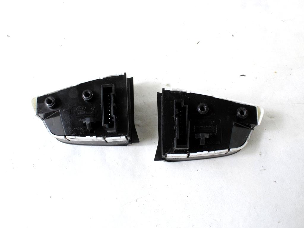 MULTIFUNKCIJSKI VOLAN OEM N. 30901 COMANDI VOLANTE MULTIFUNZIONE ORIGINAL REZERVNI DEL HYUNDAI I20 PB PBT MK1 (2008 - 2012)BENZINA/GPL LETNIK 2010