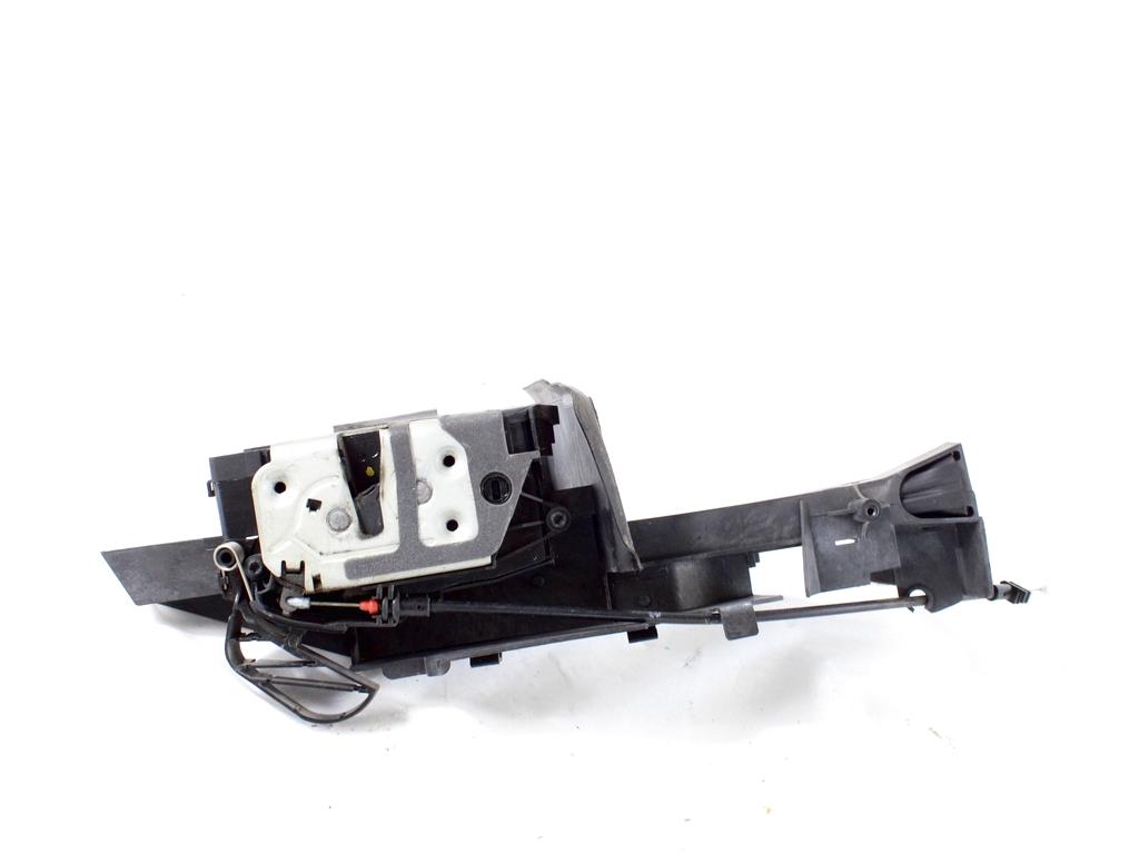 CENTRALNI ZAKLEP SPREDNJIH VRAT  OEM N. AM5A-U21812-BE ORIGINAL REZERVNI DEL FORD CMAX GRAND CMAX MK2 DXA-CB7 DXA-CEU (2010 - 03/2015) DIESEL LETNIK 2015