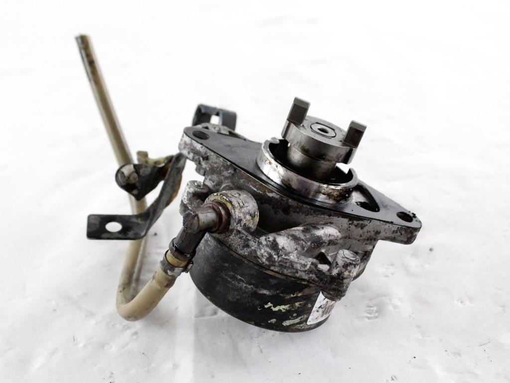 VAKUUM CRPALKA OEM N. 55268638 ORIGINAL REZERVNI DEL LANCIA Y YPSILON 843 (2003-2006) DIESEL LETNIK 2006