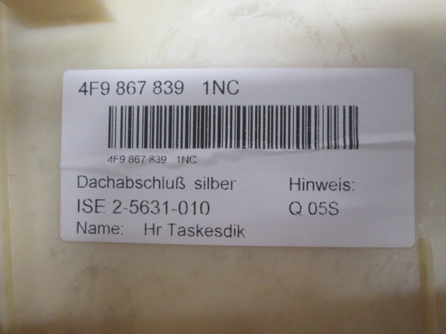 NOTRANJA OBLOGA PRTLJAZNIKA  OEM N. 4F9867839 ORIGINAL REZERVNI DEL AUDI A6 C6 4F2 4FH 4F5 BER/SW/ALLROAD (07/2004 - 10/2008) DIESEL LETNIK 2005