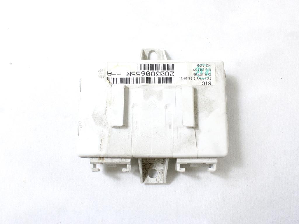 KRMILNA ENOTA NAVIGACIJSKE ENOTE OEM N. 280380655R ORIGINAL REZERVNI DEL RENAULT MEGANE MK3 BZ0/1 B3 DZ0/1 KZ0/1 BER/SPORTOUR/ESTATE (2009 - 2015) DIESEL LETNIK 2011
