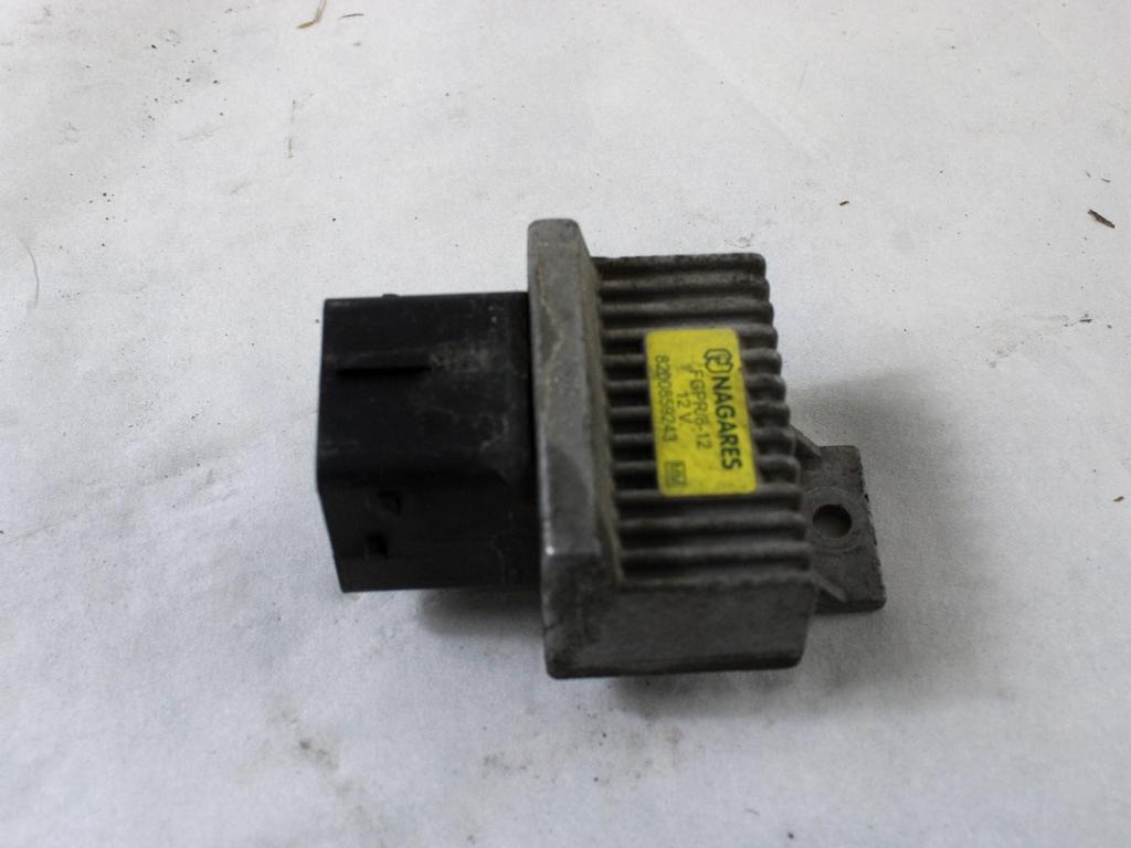 CENTRALA OGREVANJA OEM N. 8200859243 ORIGINAL REZERVNI DEL RENAULT MEGANE MK3 BZ0/1 B3 DZ0/1 KZ0/1 BER/SPORTOUR/ESTATE (2009 - 2015) DIESEL LETNIK 2011