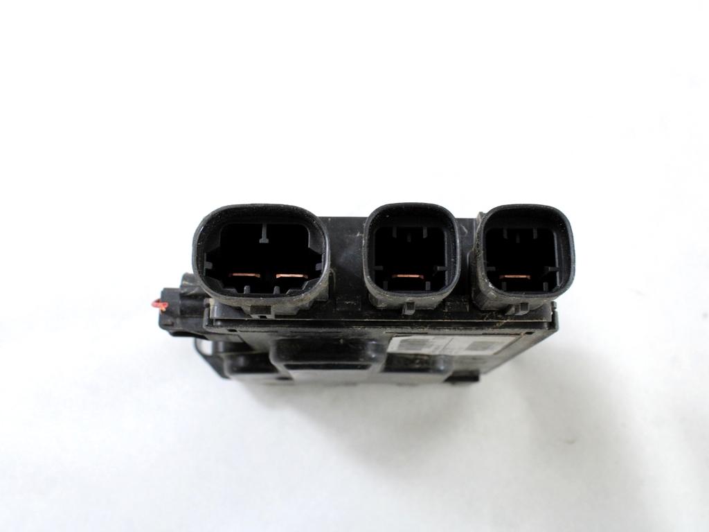 KONTROLNA ENOTA AKUMULATORJA  OEM N. 243800011R ORIGINAL REZERVNI DEL RENAULT MEGANE MK3 BZ0/1 B3 DZ0/1 KZ0/1 BER/SPORTOUR/ESTATE (2009 - 2015) DIESEL LETNIK 2011