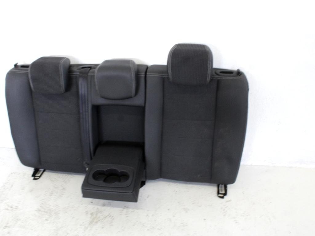 ZADNJI NASLON BLAGO OEM N. SCPIPRNMEGANEBZ01MK3SW5P ORIGINAL REZERVNI DEL RENAULT MEGANE MK3 BZ0/1 B3 DZ0/1 KZ0/1 BER/SPORTOUR/ESTATE (2009 - 2015) DIESEL LETNIK 2011