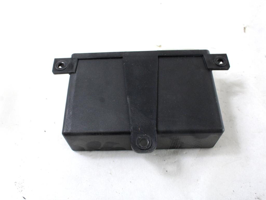 RAZNE KRMILNE ENOTE  OEM N. 8X23-2C496-AD ORIGINAL REZERVNI DEL JAGUAR XF X250 MK1 (2008 - 2011)BENZINA LETNIK 2009