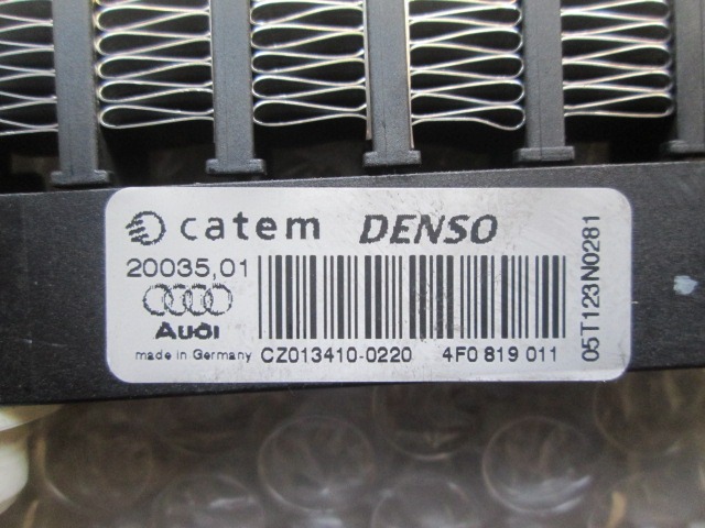 HLADILNIK ZA GRETJE OEM N. 4F0819011 ORIGINAL REZERVNI DEL AUDI A6 C6 4F2 4FH 4F5 BER/SW/ALLROAD (07/2004 - 10/2008) DIESEL LETNIK 2005