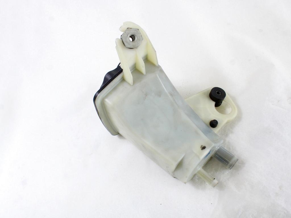 REZERVOAR CRPALKA  SERVO VOLAN OEM N. 4R83-3R700-AC ORIGINAL REZERVNI DEL JAGUAR XF X250 MK1 (2008 - 2011)BENZINA LETNIK 2009