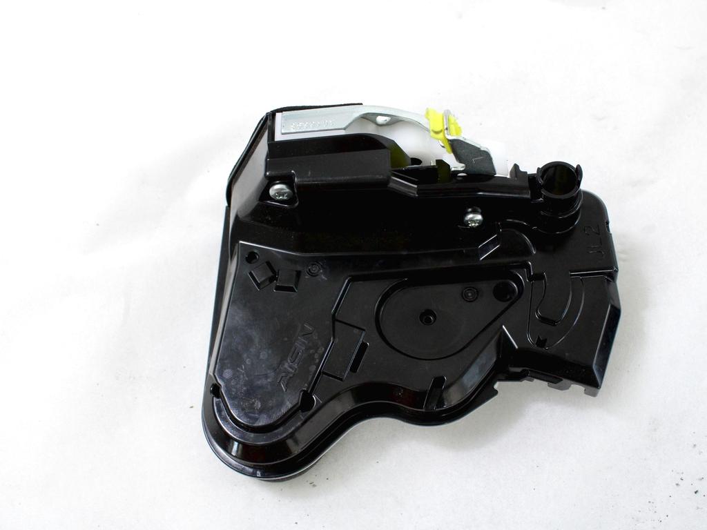 CENTRALNA KLJUCAVNICA ZADJIH LEVIH VRAT OEM N. 8235062R10000 ORIGINAL REZERVNI DEL SUZUKI IGNIS MF MK3 (2016 - 2020)BENZINA LETNIK 2019