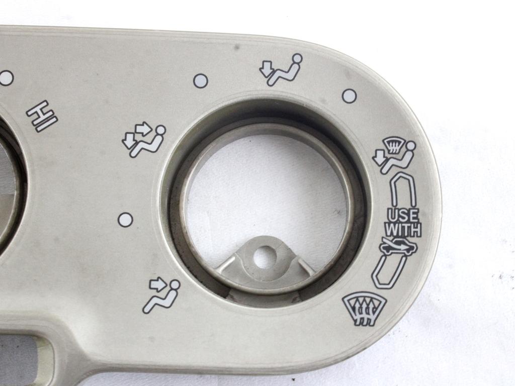 ARMATURNA PLO?CA OEM N. 55519-0D040 ORIGINAL REZERVNI DEL TOYOTA YARIS P1 MK1 R (2003 - 2005)DIESEL LETNIK 2005