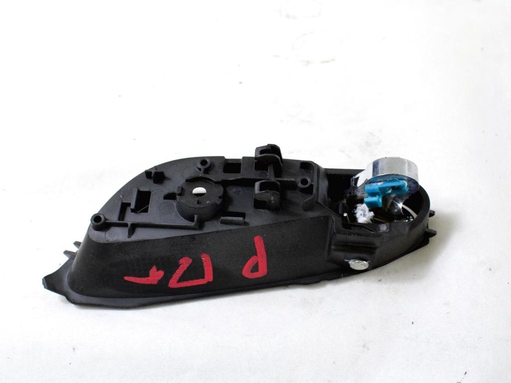 NOTRANJA KLJUKA  OEM N. 42475882 ORIGINAL REZERVNI DEL OPEL KARL C16 (2015 - 2019)BENZINA/GPL LETNIK 2018