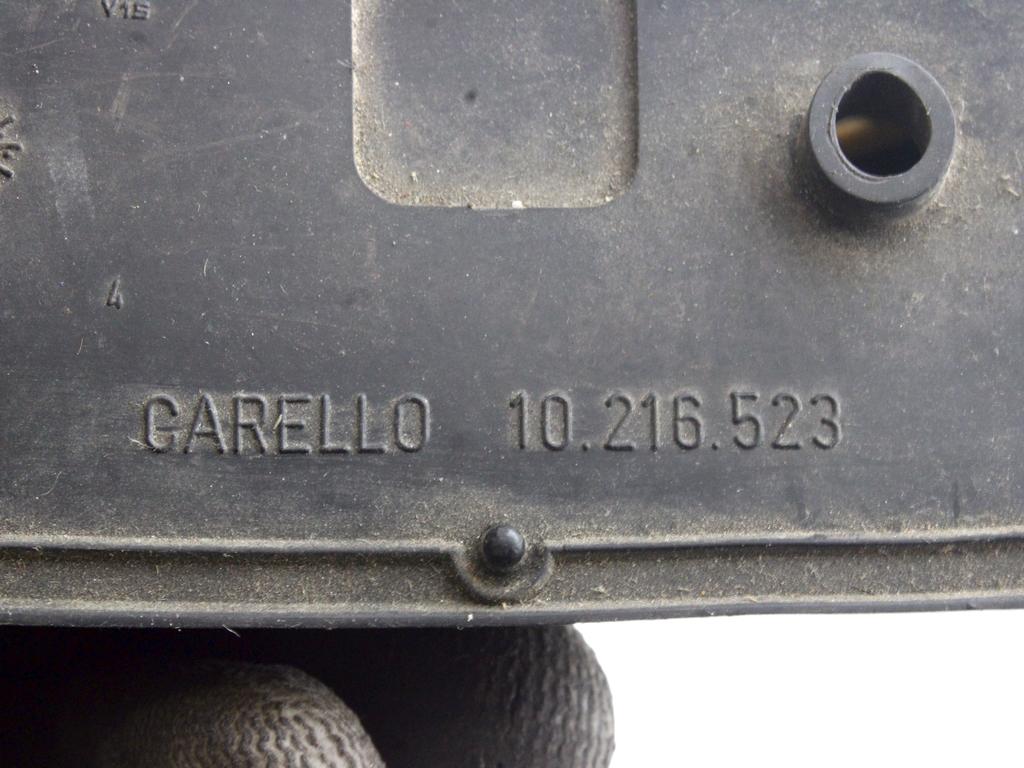 OSVETLITEV REGISTRSKE TABLICE  OEM N. 10216716 ORIGINAL REZERVNI DEL FIAT UNO 146 MK1 (1983 -1989)BENZINA LETNIK 1980