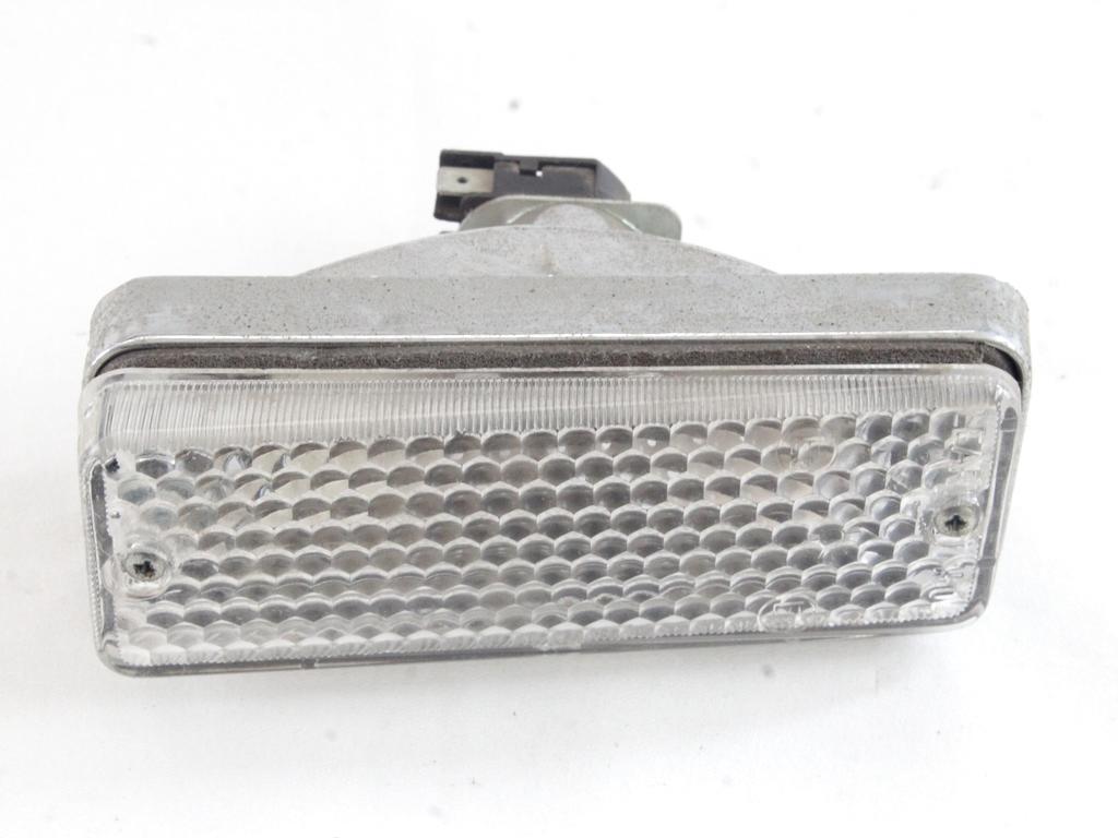 SPREDNJI INDIKATOR OEM N. 1504 ORIGINAL REZERVNI DEL FIAT 850 (1964 - 1971)BENZINA LETNIK 1968
