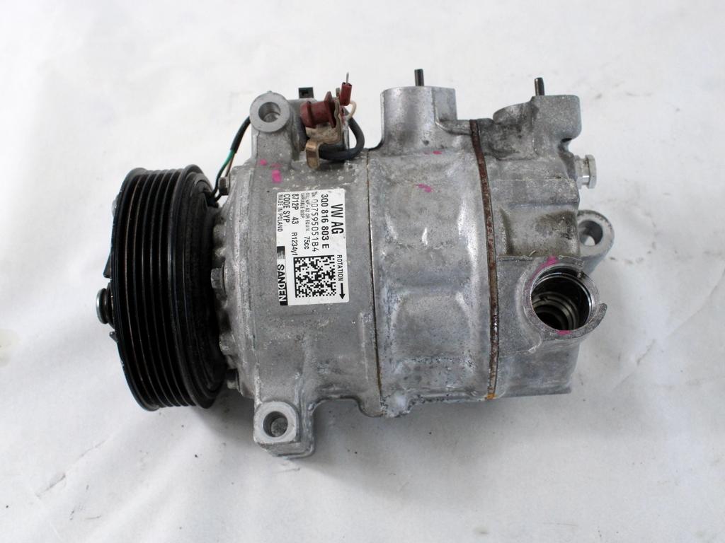 KOMPRESOR KLIME  OEM N. 3Q0816803E ORIGINAL REZERVNI DEL VOLKSWAGEN POLO AW1 (DAL 2017)BENZINA/METANO LETNIK 2021