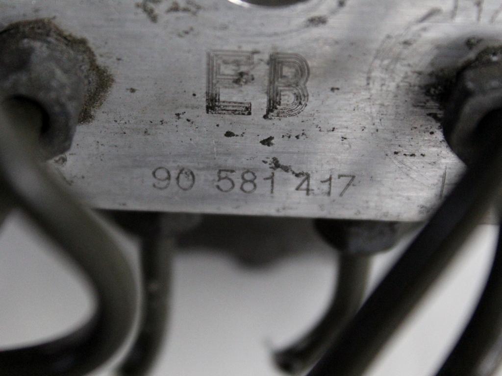 ABS AGREGAT S PUMPO OEM N. 90581417 ORIGINAL REZERVNI DEL OPEL ASTRA G T98 5P/3P/SW (1998 - 2003) DIESEL LETNIK 2002