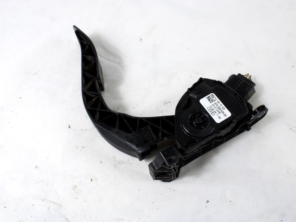 PEDALI OEM N. 8K1721523 ORIGINAL REZERVNI DEL AUDI A4 B8 8K2 BER/SW/CABRIO (2007 - 11/2015) DIESEL LETNIK 2008