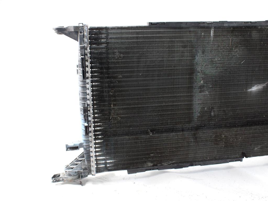 RADIATOR VODE OEM N. 8K0121251B ORIGINAL REZERVNI DEL AUDI A4 B8 8K2 BER/SW/CABRIO (2007 - 11/2015) DIESEL LETNIK 2008