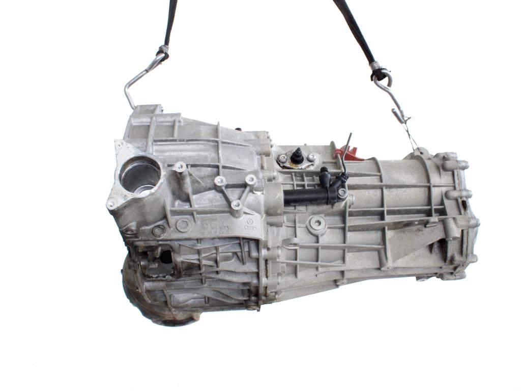 ROCNI MENJALNIK OEM N. 0B1300040F ORIGINAL REZERVNI DEL AUDI A4 B8 8K2 BER/SW/CABRIO (2007 - 11/2015) DIESEL LETNIK 2008