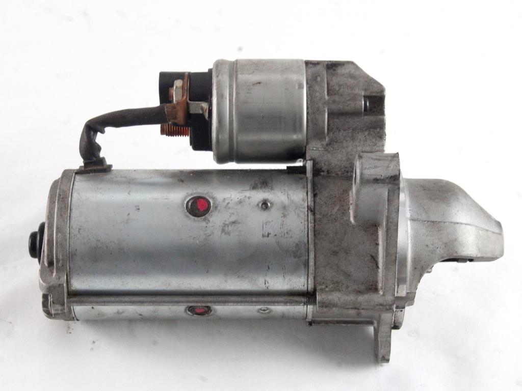 ZAGANJAC MOTORJA  OEM N. 25183761 ORIGINAL REZERVNI DEL CHEVROLET CRUZE J300 J305 (2009 - 2019) DIESEL LETNIK 2011