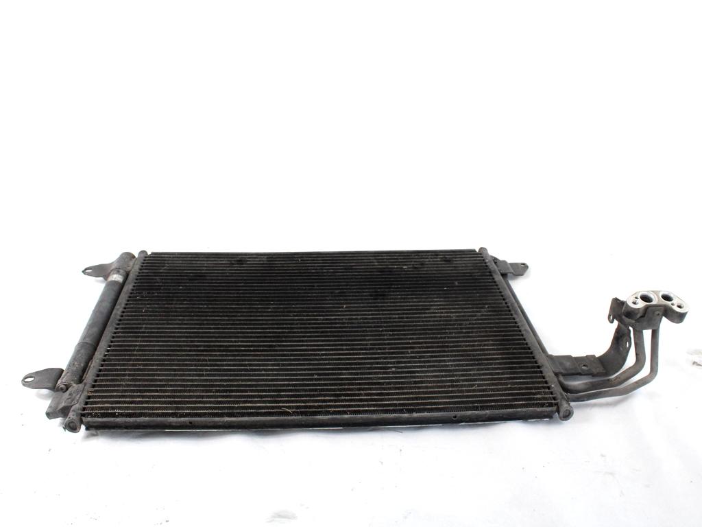 HLADILNIK KLIME OEM N. 1K0820411H ORIGINAL REZERVNI DEL VOLKSWAGEN GOLF V 1K1 1K5 MK5 BER/SW (02/2004-11/2008) DIESEL LETNIK 2006