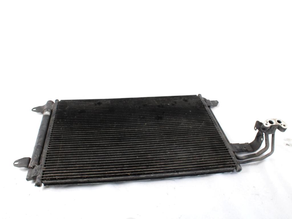 HLADILNIK KLIME OEM N. 1K0820411H ORIGINAL REZERVNI DEL VOLKSWAGEN GOLF V 1K1 1K5 MK5 BER/SW (02/2004-11/2008) DIESEL LETNIK 2006