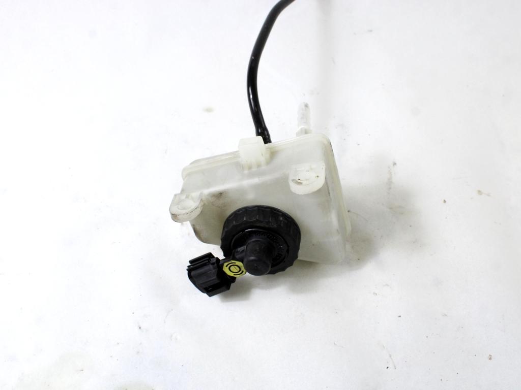 ZAVORNI CILINDER OEM N. 98AB-2C217-AD ORIGINAL REZERVNI DEL FORD FOCUS DAW DBW DNW MK1 R BER/SW (2001-2005) DIESEL LETNIK 2004