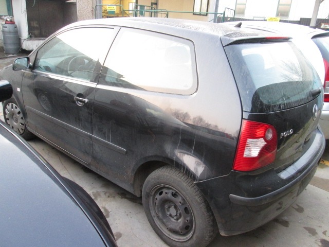 VOLKSWAGEN POLO 1.2 B 47KW 5M 3P (2003) RICAMBIO USATO 
