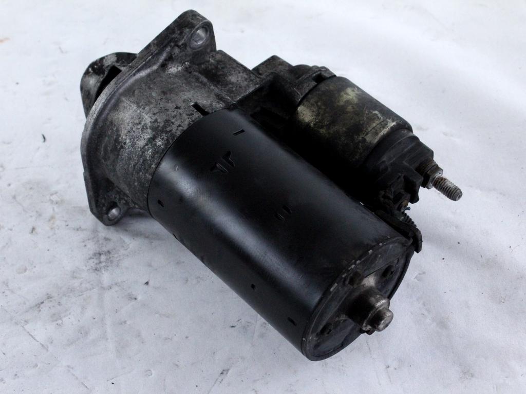 ZAGANJAC MOTORJA  OEM N. 71794530 ORIGINAL REZERVNI DEL FIAT MULTIPLA 186 (1998 - 2002) DIESEL LETNIK 2004