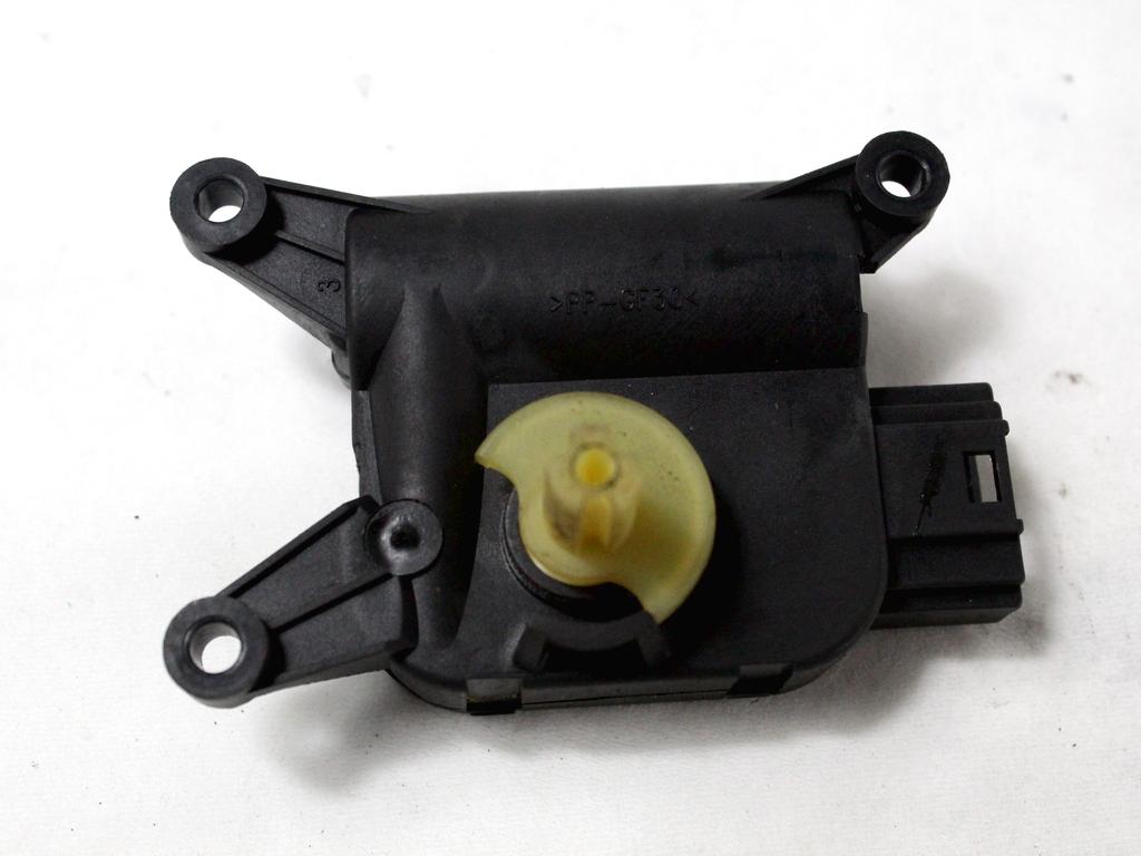 MOTORCEK OGREVANJA OEM N. 132801356 ORIGINAL REZERVNI DEL OPEL MERIVA A X03 R (2006 - 2010) BENZINA/GPL LETNIK 2009