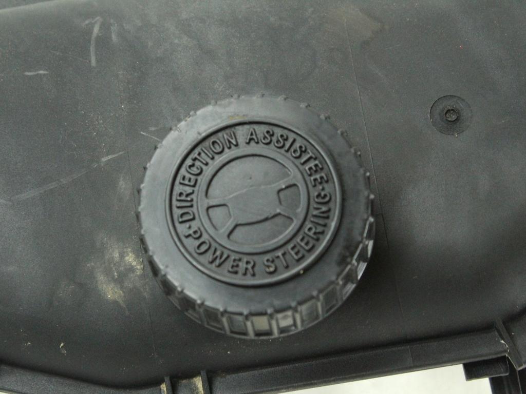 REZERVOAR CRPALKA  SERVO VOLAN OEM N. 9682883380 ORIGINAL REZERVNI DEL PEUGEOT PARTNER TEPEE MK2 (2008 - 2015) DIESEL LETNIK 2009