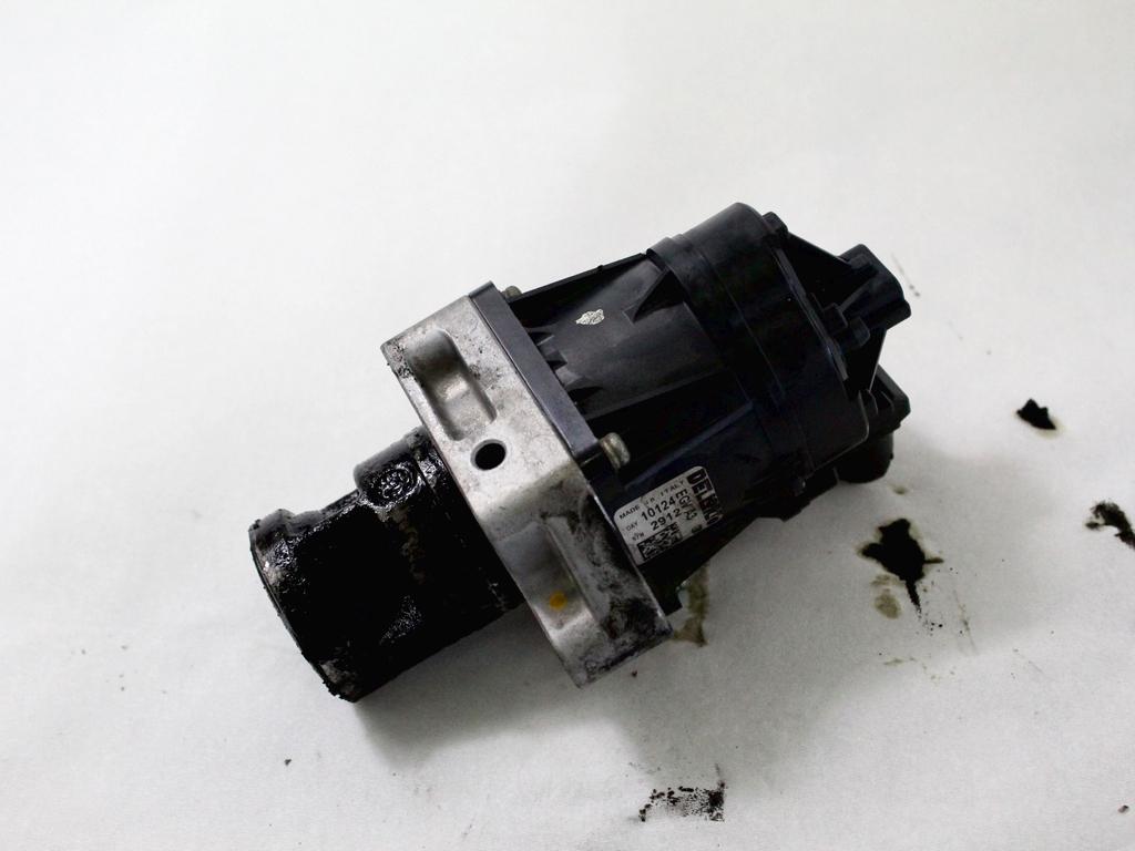 EGR VENTIL   OEM N. 55566052 ORIGINAL REZERVNI DEL OPEL INSIGNIA A G09 (2008 - 2017)DIESEL LETNIK 2010