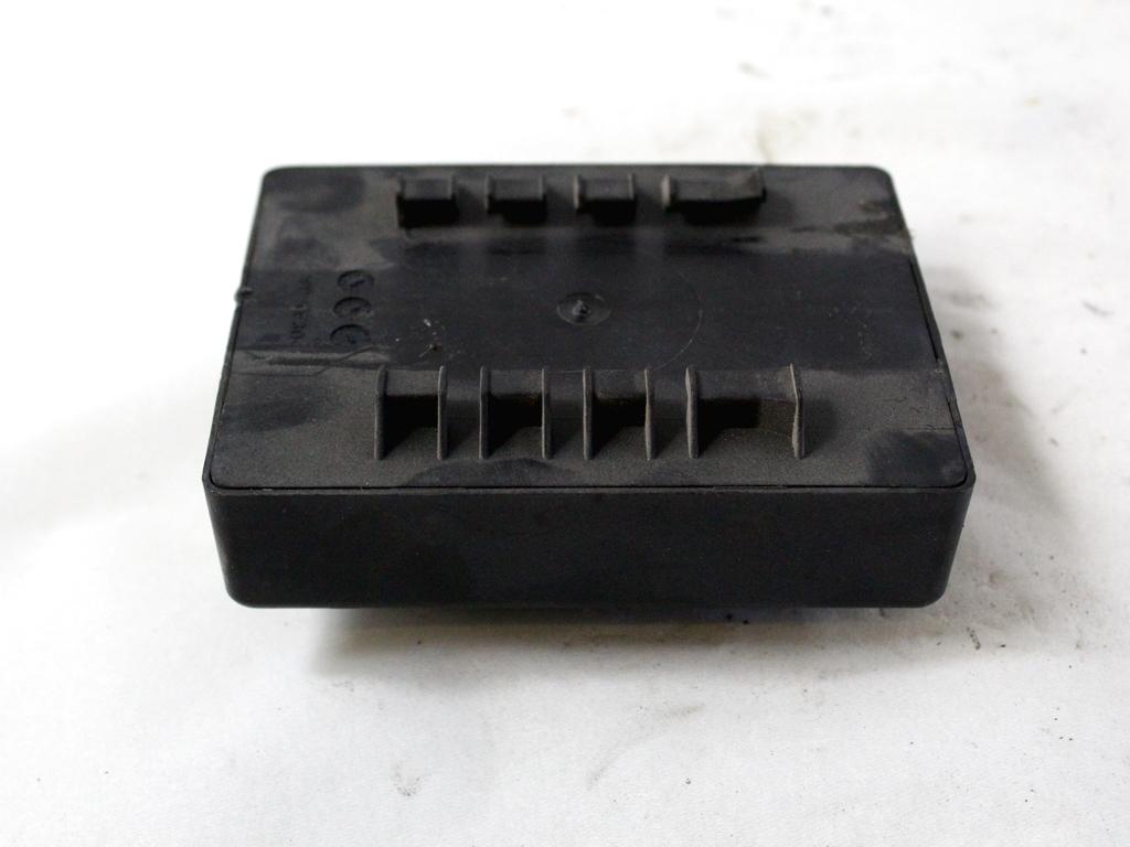 RACUNALNIK ZAROMETOV OEM N. 13317368 ORIGINAL REZERVNI DEL OPEL INSIGNIA A G09 (2008 - 2017)DIESEL LETNIK 2010