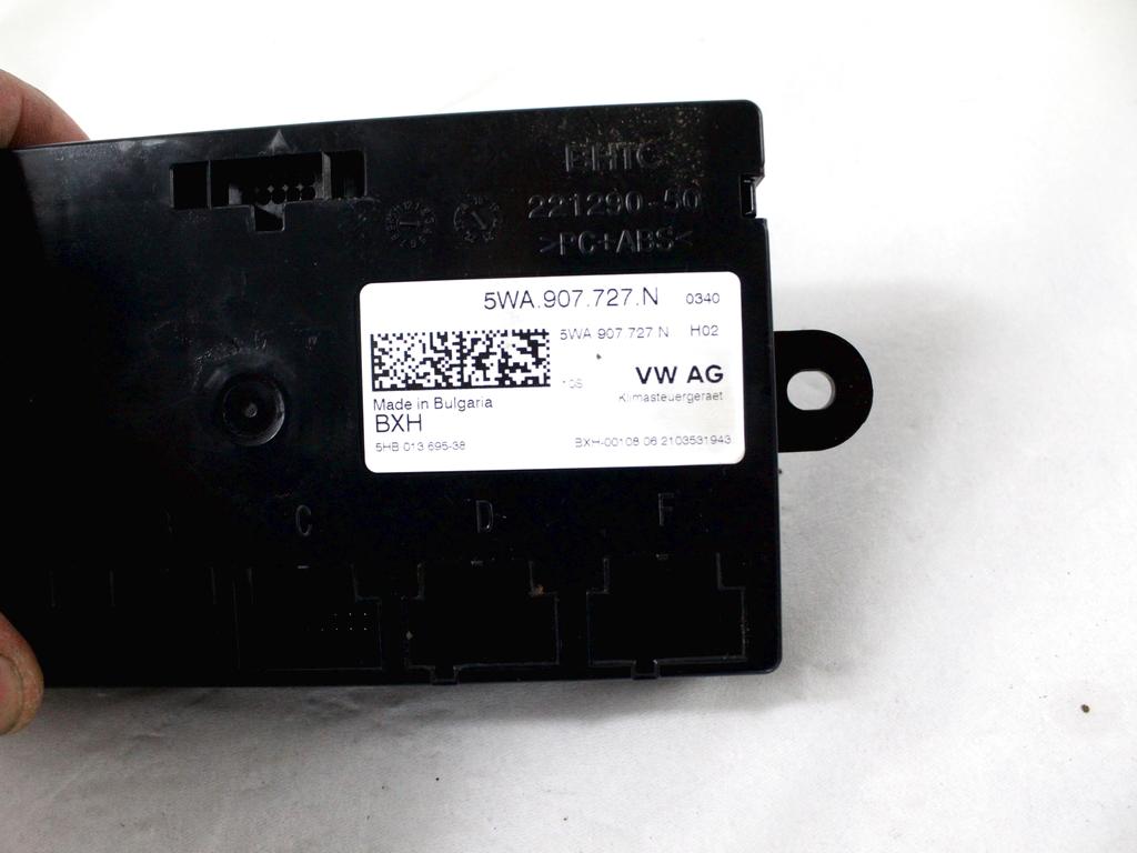 NADZOR KLIMATSKE NAPRAVE OEM N. 5WA907727N ORIGINAL REZERVNI DEL VOLKSWAGEN GOLF VIII CD1 MK8 (DAL 2019)DIESEL LETNIK 2021