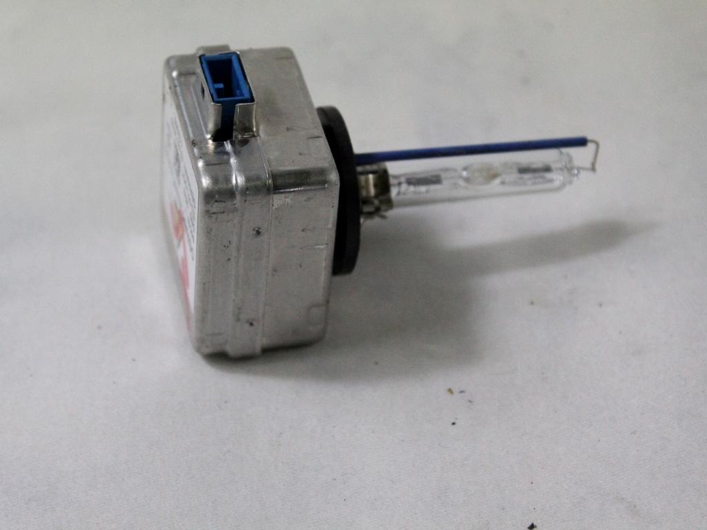 XENON ZARNICE OEM N. 66548 ORIGINAL REZERVNI DEL DS DS3 (2015 - 2019)DIESEL LETNIK 2017