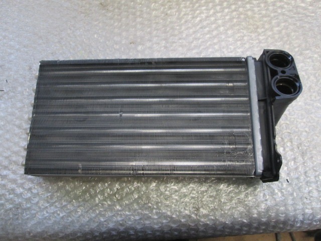 GRELEC RADIATORJA OEM N.  ORIGINAL REZERVNI DEL CITROEN C3 / PLURIEL MK1R (09/2005 - 11/2010) DIESEL LETNIK 2008