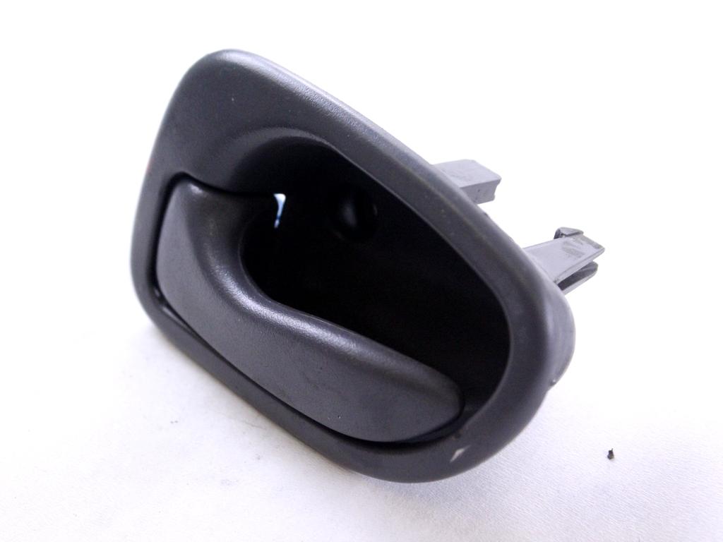 NOTRANJA KLJUKA  OEM N. 8261006000LM ORIGINAL REZERVNI DEL HYUNDAI ATOS MX (2003-2014)BENZINA LETNIK 2005