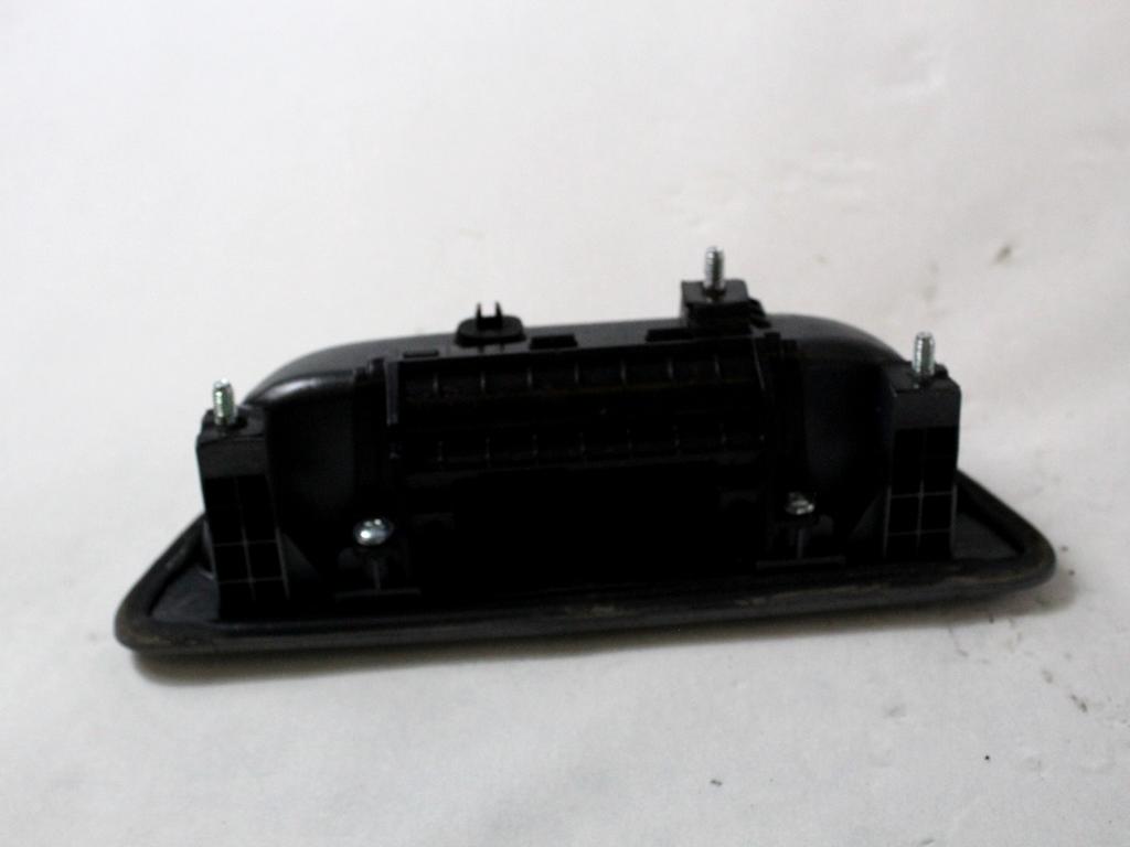 MOUNTING DELI, ZADNJI POKROV OEM N. 81820K7000 ORIGINAL REZERVNI DEL HYUNDAI I10 AC3 MK3 (DAL 2019)BENZINA LETNIK 2020