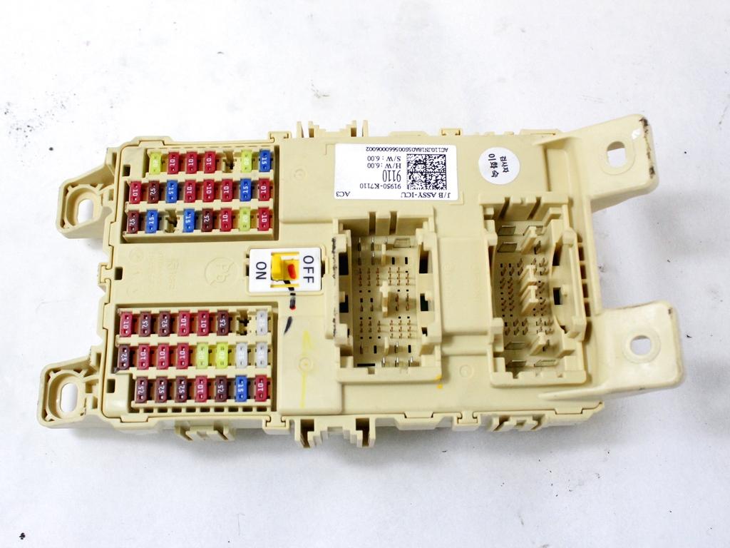 VAROVALKE/RELE' OEM N. 91950-K8900 ORIGINAL REZERVNI DEL HYUNDAI I10 AC3 MK3 (DAL 2019)BENZINA LETNIK 2020