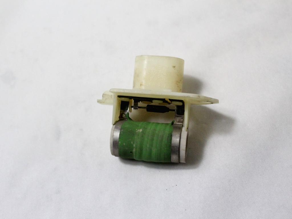 KRMILNA ENOTA ELEKTRICNEGA VENTILATORJA OEM N. 13256565 ORIGINAL REZERVNI DEL FIAT PUNTO 199 MK3 (2011 - 2017)BENZINA/METANO LETNIK 2015
