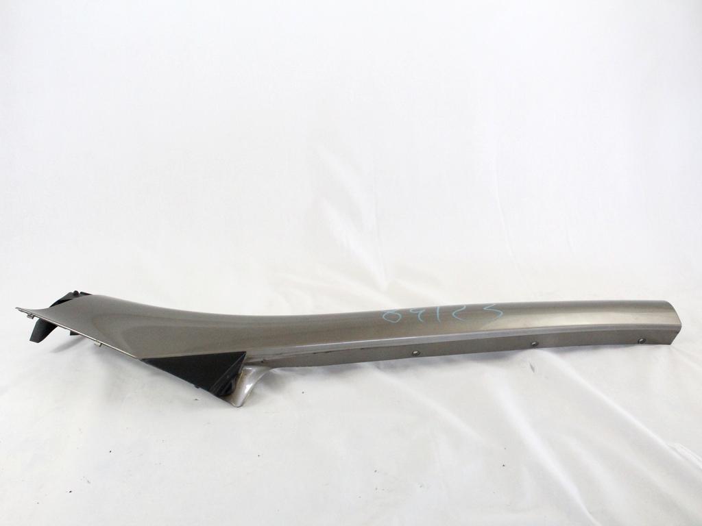 COVER / STOLPEC B / VRATA / SPREDNJA OEM N. 768350002R ORIGINAL REZERVNI DEL RENAULT SCENIC XMOD / SCENIC JZ0/1 MK3 (2009 - 2012) DIESEL LETNIK 2010