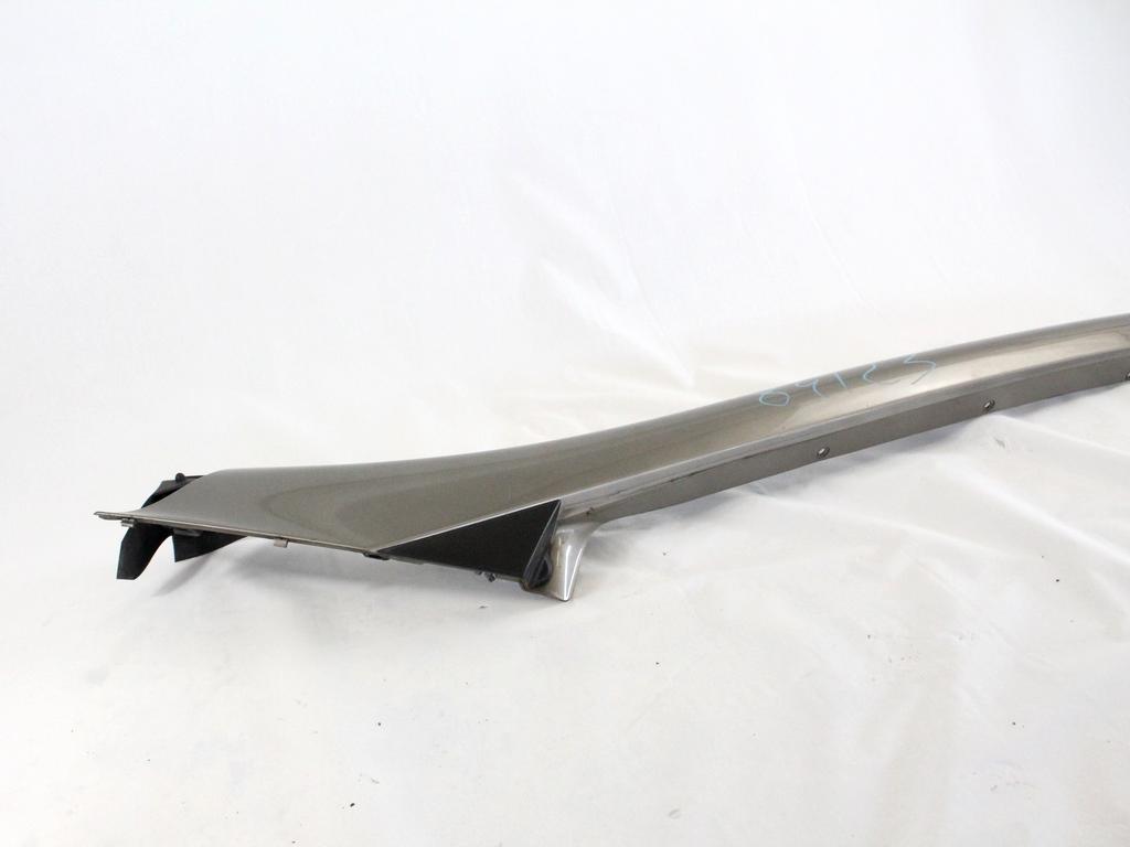 COVER / STOLPEC B / VRATA / SPREDNJA OEM N. 768350002R ORIGINAL REZERVNI DEL RENAULT SCENIC XMOD / SCENIC JZ0/1 MK3 (2009 - 2012) DIESEL LETNIK 2010