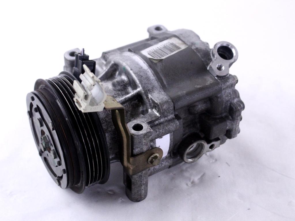 KOMPRESOR KLIME  OEM N. 51747318 ORIGINAL REZERVNI DEL FIAT PUNTO 188 MK2 R (2003 - 2011) BENZINA LETNIK 2006