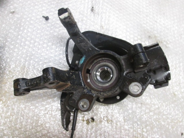 VRTLJIVI LEZAJ DESNO / PESTO KOLESA Z LEZAJEM SPREDAJ OEM N. 50702043 ORIGINAL REZERVNI DEL LANCIA Y YPSILON 843 (2003-2006) BENZINA LETNIK 2004