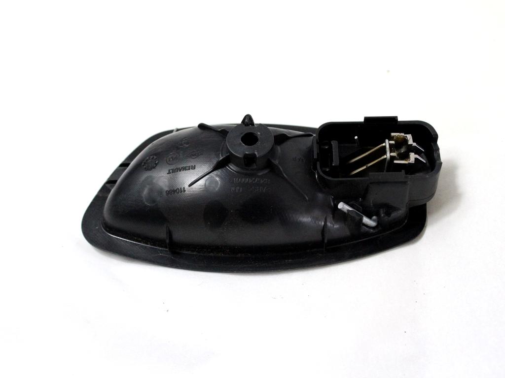 NOTRANJA KLJUKA  OEM N. 826720001R ORIGINAL REZERVNI DEL RENAULT SCENIC XMOD / SCENIC JZ0/1 MK3 (2009 - 2012) DIESEL LETNIK 2010