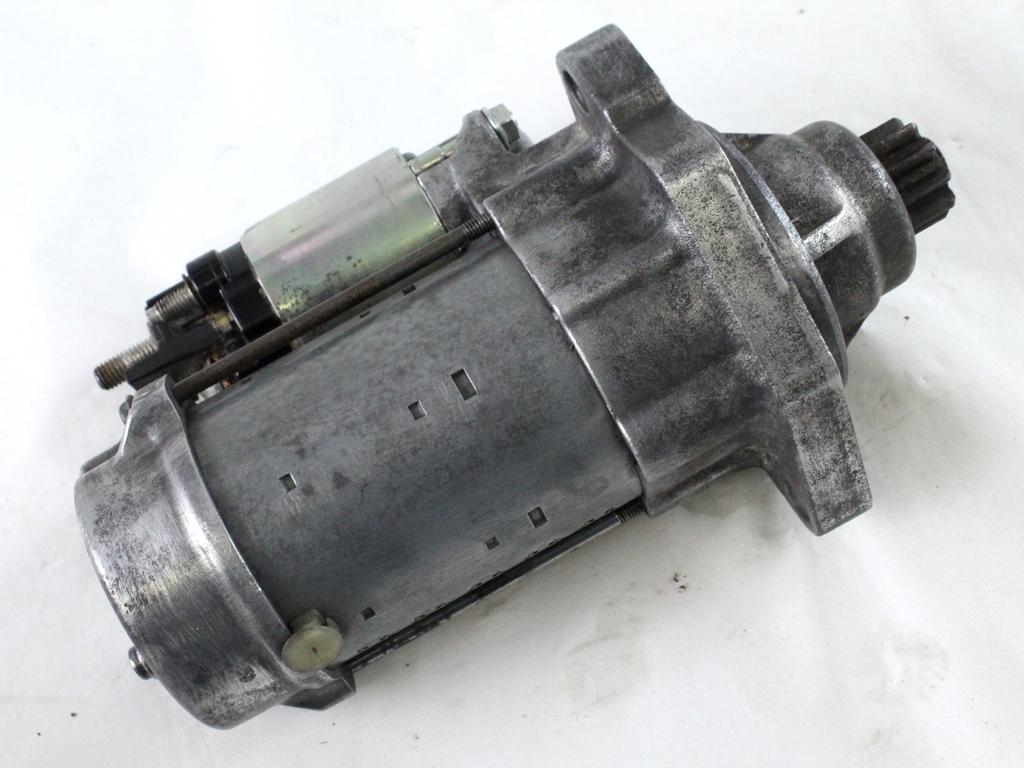 ZAGANJAC MOTORJA  OEM N. 9A160410300 ORIGINAL REZERVNI DEL PORSCHE 911 997 R (2008 - 2012)BENZINA LETNIK 2010