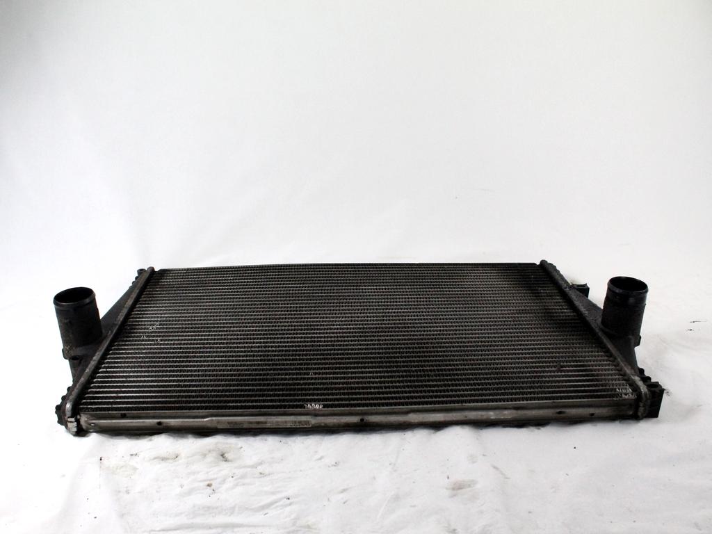 HLADILNIK INTERCOOLER OEM N. 9161207 ORIGINAL REZERVNI DEL VOLVO V70 MK2 285 (2000 - 2007) DIESEL LETNIK 2000