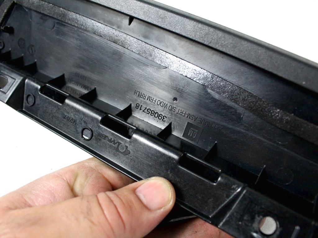 COVER / STOLPEC B / VRATA / SPREDNJA OEM N. 39085718 ORIGINAL REZERVNI DEL OPEL ASTRA K B16 5P/3P/SW (2015 - 2021)DIESEL LETNIK 2017