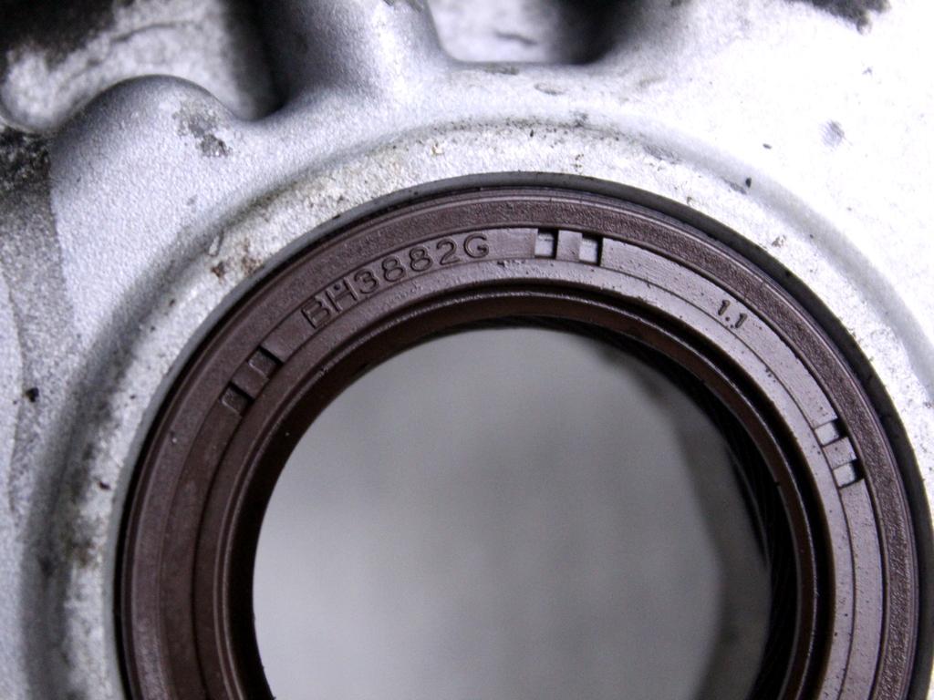 PUMPA OLJA OEM N. 15010AA290 ORIGINAL REZERVNI DEL SUBARU OUTBACK BP MK3 (2003 - 2009)  BENZINA/GPL LETNIK 2006