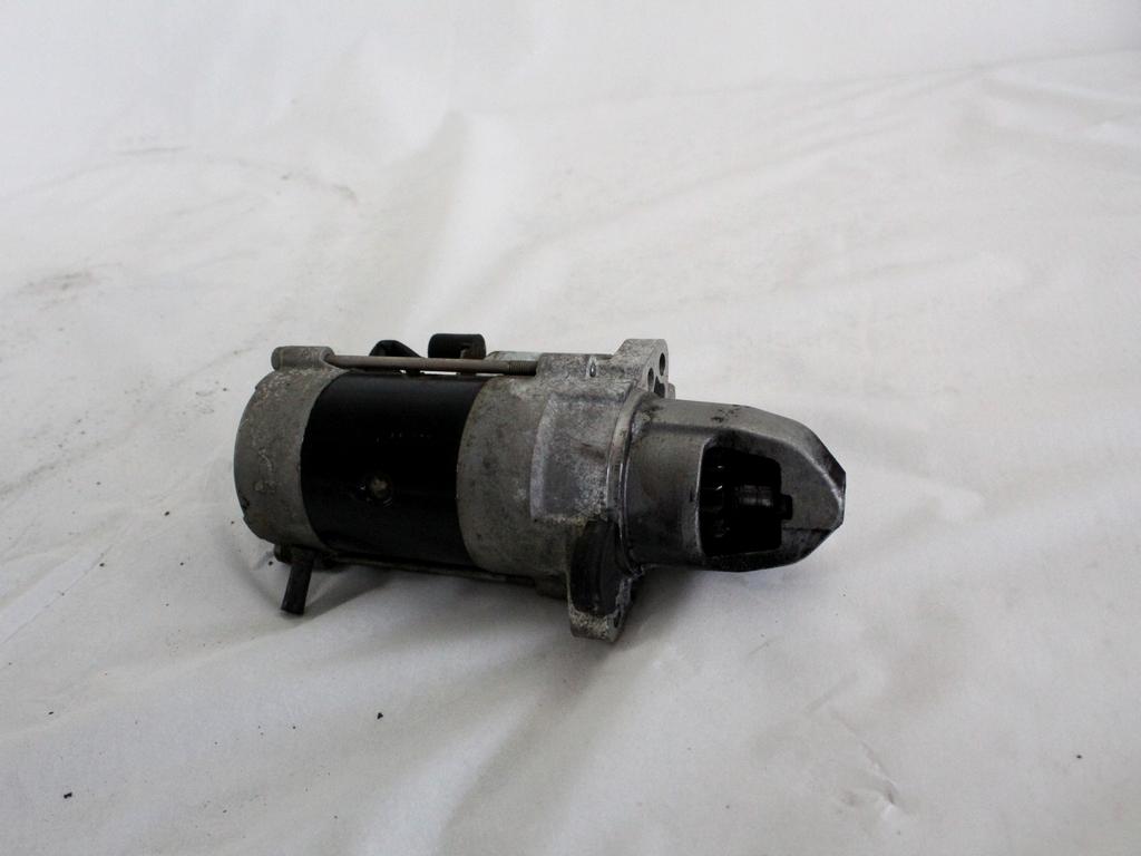 ZAGANJAC MOTORJA  OEM N. 55491789 ORIGINAL REZERVNI DEL OPEL ASTRA K B16 5P/3P/SW (2015 - 2021)DIESEL LETNIK 2017