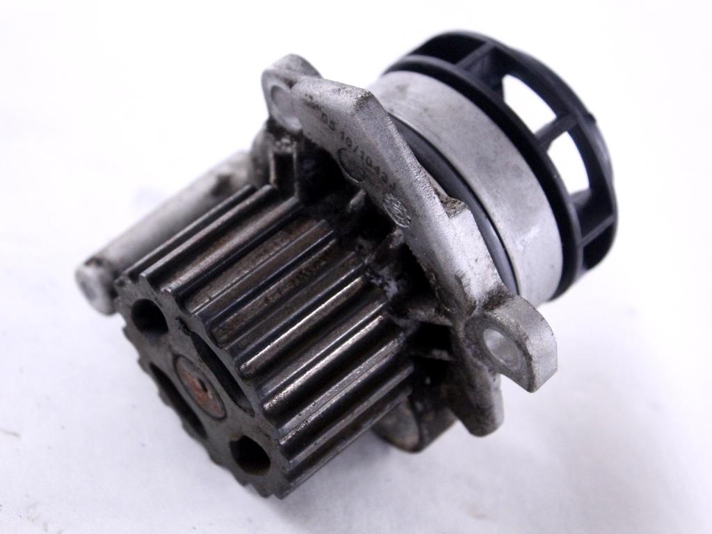 VODNA CRPALKA  OEM N. 03L121011G ORIGINAL REZERVNI DEL AUDI A4 B8 8K2 BER/SW/CABRIO (2007 - 11/2015) DIESEL LETNIK 2009