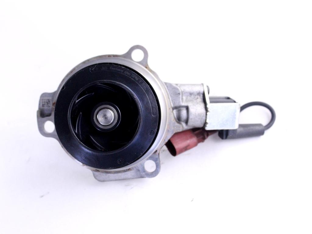 VODNA CRPALKA  OEM N. 04L121011L ORIGINAL REZERVNI DEL SEAT LEON 5F1 MK3 (2012- 2020)DIESEL LETNIK 2018